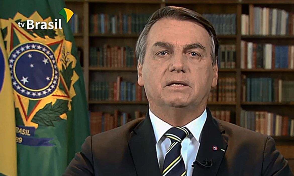 Presidente Jair Bolsonaro destaca compromisso com democracia e Constituição em pronunciamento