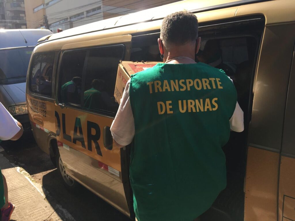 Neste sábado, a partir das 8 horas, inicia o transporte das urnas para os 49 locais de votação em São Leopoldo