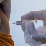 Vacinação contra covid-19 no Brasil começa até dia 20, diz ministro da saúde