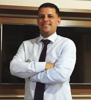 Jeferson Falcão levou para seu time o ex-tucano Gutierres Vieira