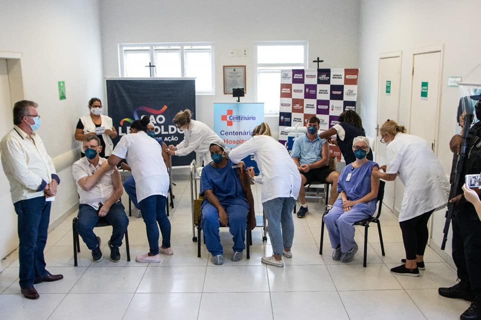 OPINIÃO DO PALINHA: Em nome da transparência, divulguem os nomes dos vacinados contra Covid nos municípios