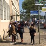 Fila e grande movimentação na busca pela segunda dose em São Leopoldo
