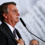 Bolsonaro diz que volta ao Brasil nas próximas semanas