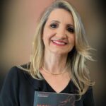 Empresária de SL, Elaine Coelho, conta sua experiência empreendedora em capítulo de livro premiado em São Paulo