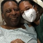 Com Pelé sorrindo em foto no hospital, filha diz: ‘Em dois ou três dias ele volta para casa’