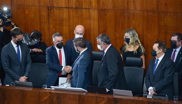 Valdeci Oliveira é eleito presidente da Assembleia Legislativa