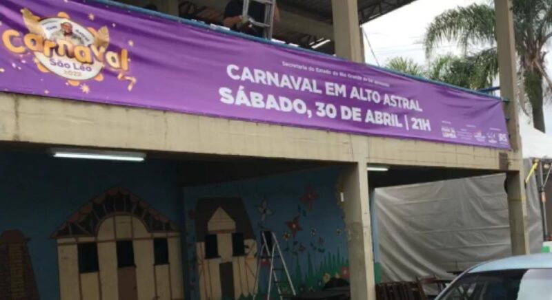 Prefeitura de São Leopoldo mantém desfile de carnaval  para hoje (30)