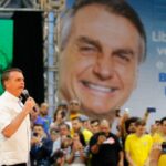 PL oficializa candidatura de Bolsonaro à reeleição com Braga Netto de vice na chapa