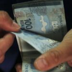 Salário mínimo deve passar para R$ 1.302,00 no dia 1º de janeiro