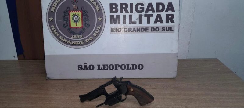 Homem é preso na Frederico Wolffenbuttel após tentativa de roubo de carro