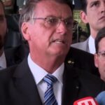 Presidente Bolsonaro quebra silêncio, fala em manifestação pacifica e que irá respeitar a constituição