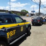PRF prende dois homens de SL com dispositivo eletrônico usado para furtos em veículos