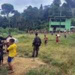 Terra Indígena Yanomami recebe quatro toneladas de alimentos do governo Federal