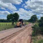 Estradas na Lomba Grande recebem manutenção