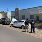 PRF prende uruguaia com carro roubado há 6 anos em São Leopoldo