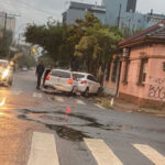 TRÂNSITO: Acidente entre dois carros na João Neves com a Santo Antônio