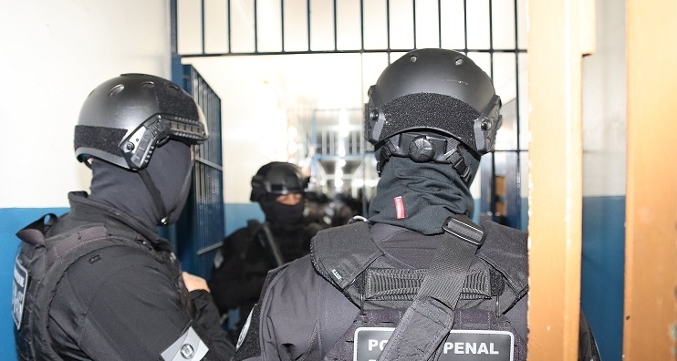 Policiais Penais interceptam arremesso na Penitenciária de Sapucaia do Sul