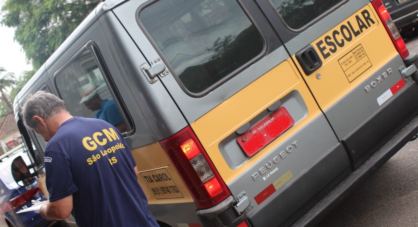 Semusp abra chamada para vistoria nas quase 80 vans escolares de São Leopoldo