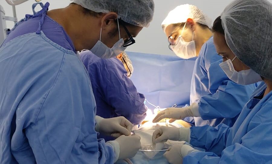 Hospital Centenário realiza mutirão de cirurgias urológicas e reconstruções mamárias