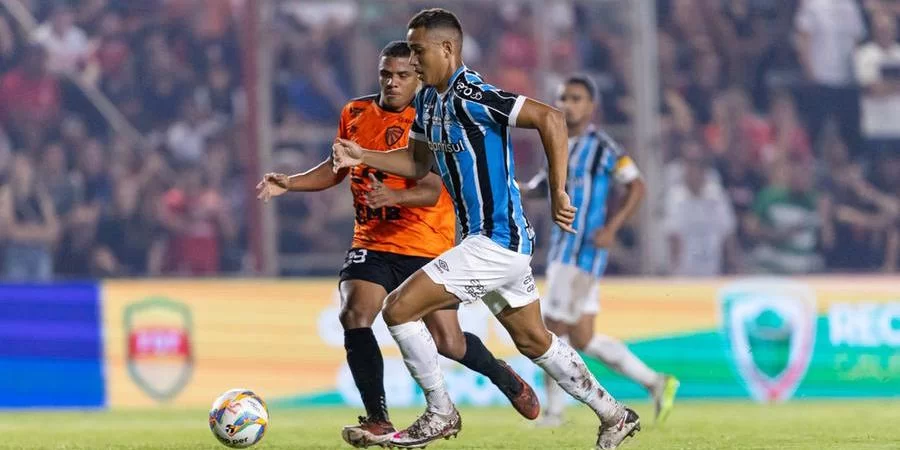 Grêmio perde por 2 x 0 e  São Luiz é campeão da Recopa Gaúcha