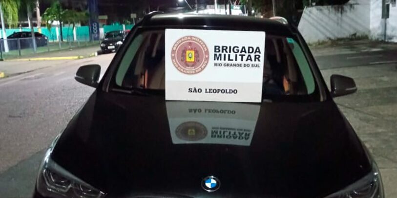 BM de São Leopoldo prende trio por receptação de veículo