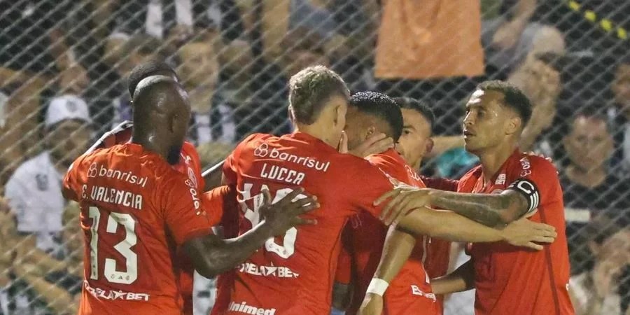 Inter vence Santa Cruz com facilidade e retoma vice-liderança do Gauchão